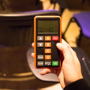 manette_salle_de_code_ecole_de_conduite_laurence_corbigny_2016